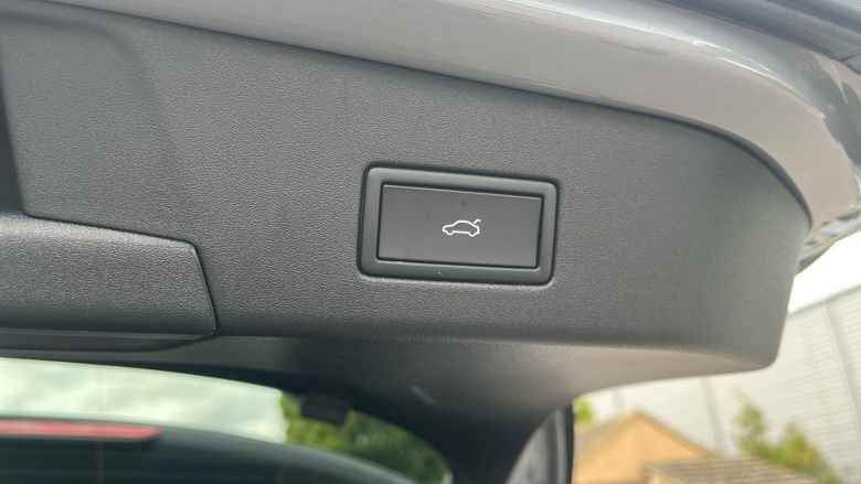 Volkswagen ID.4 210kW Black Edition Pro 77kWh 5dr Auto Electric Estate